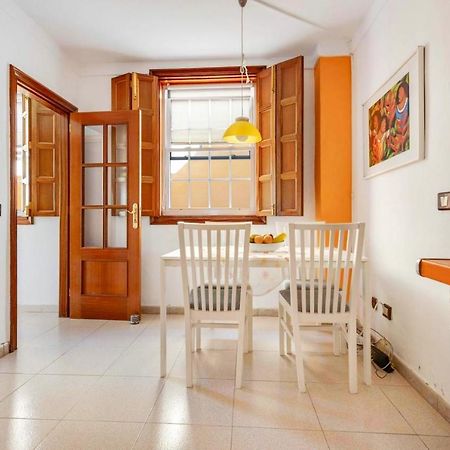 Remarkable 2-Bed House In Arona Arona  Ngoại thất bức ảnh